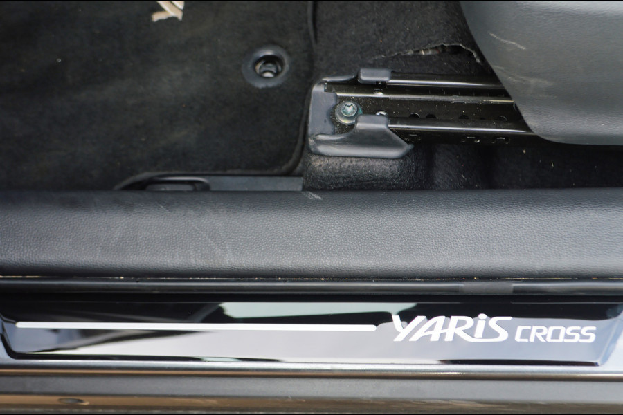 Toyota Yaris Cross 1.5 Hybrid 130 Executive | Stoel stuur verwarming | Parkeersensoren v+a