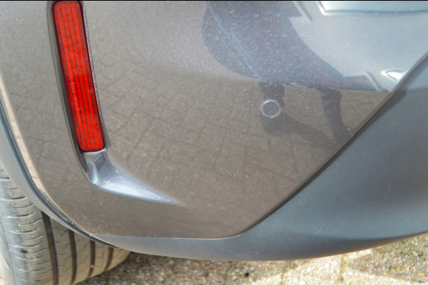 Toyota Yaris Cross 1.5 Hybrid 130 Executive | Stoel stuur verwarming | Parkeersensoren v+a