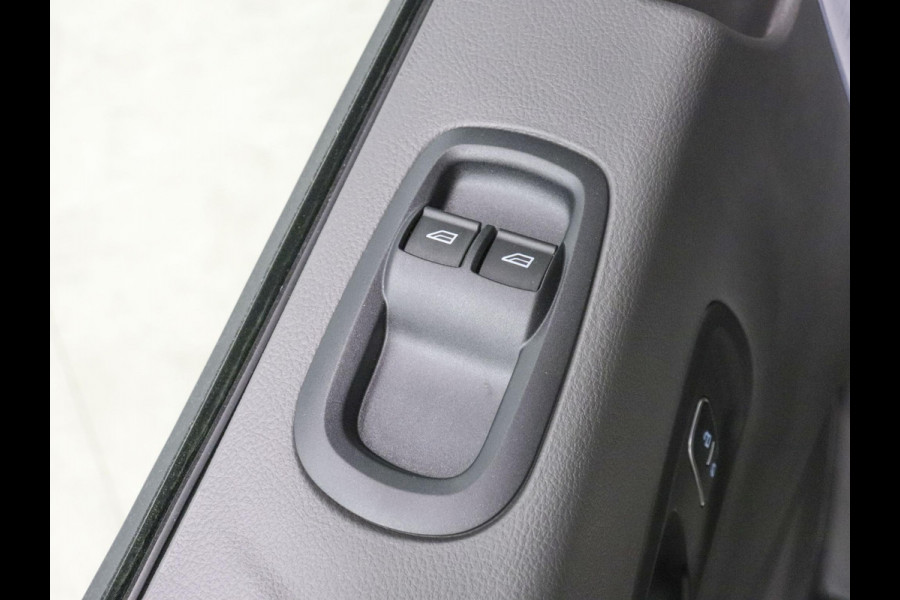 Ford Transit 290 2.0 TDCI L2H2 Trend Airco Bluetooth Camera  Cruise Control