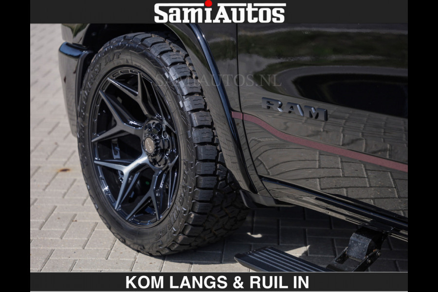 Dodge Ram Limited 540 PK | HUD | €84950,- excl | LUCHTVERING | MASSAGE | PASSAGIERSSCHERM | De Meest Luxe en Volle Pick-Up in zijn Klasse  Comfortabele Dubbele Cabine met Royale 5 Zitplaatsen | BPM vrij | Nu Leverbaar uit Voorraad | Voorraad Nr 2335 - 5153 | De specialist in Amerikaanse pick‑ups in Nederland en Europa.