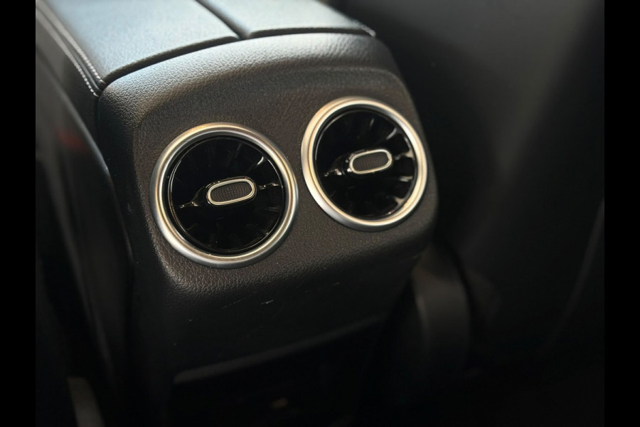 Mercedes-Benz A-Klasse AMG 45 S 4MATIC+ (Panorama, Schaalstoelen, Performance Pack, Aero Pack, SfeerV, Burmester, Camera, StoelV)