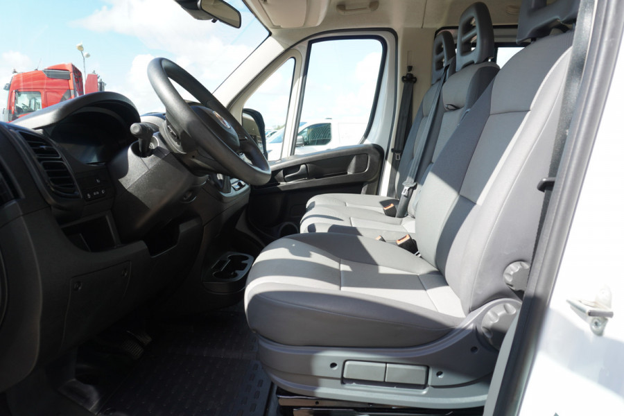 Fiat Ducato 2.2 MultiJet 180PK S&S 3.5t Heavy Dubbelcabine Automaat nr. V105 | Airco | Cruise | Standkachel | 7 Persoons