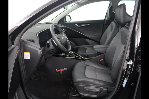 Kia Niro 1.6 GDi Hybrid DynamicLine | Half leder | Adaptive cruise | Lane assist | Trekhaak | Camera | Park assist | Carplay | Climate control | Full LED | 16" velgen