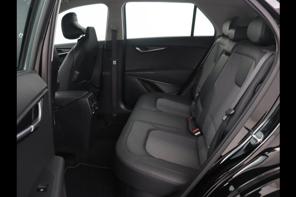 Kia Niro 1.6 GDi Hybrid DynamicLine | Half leder | Adaptive cruise | Lane assist | Trekhaak | Camera | Park assist | Carplay | Climate control | Full LED | 16" velgen