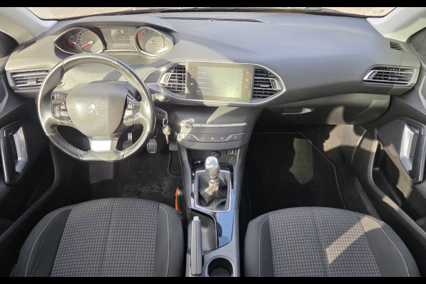 Peugeot 308 SW 1.2 PureTech Blue Lease Executive | PANO | TREKHAAK | NAP
