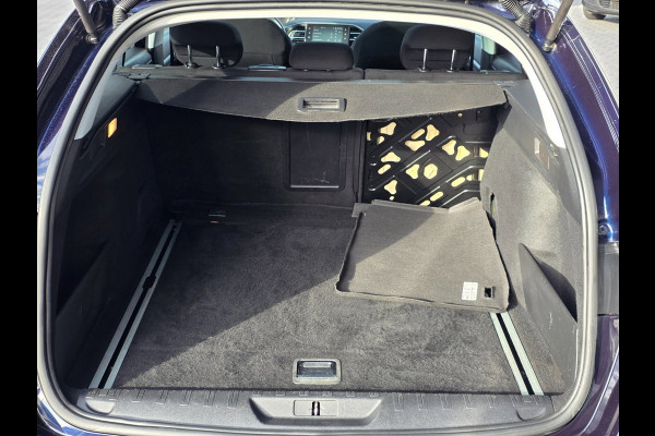 Peugeot 308 SW 1.2 PureTech Blue Lease Executive | PANO | TREKHAAK | NAP