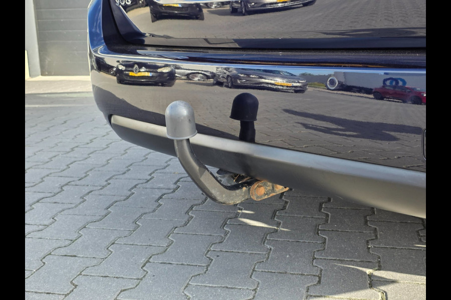 Peugeot 308 SW 1.2 PureTech Blue Lease Executive | PANO | TREKHAAK | NAP