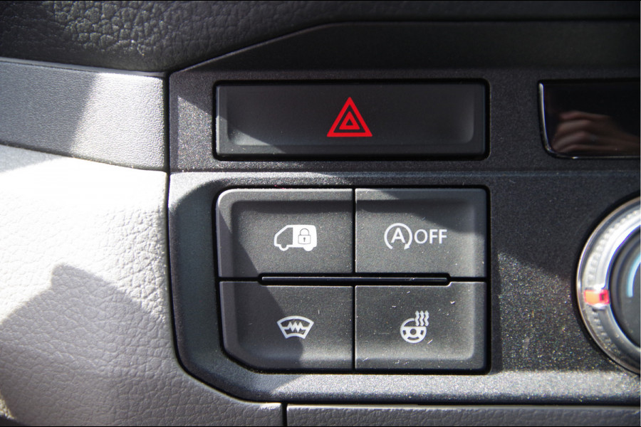 Volkswagen Crafter 35 2.0 TDI L3H3(L2H2) 3-ZITS, 177PK AUT. LED, ADAPT. CRUISE, STOELVERWARMING, STUURVERWARMING, VOORRUIT VERWARMING, STANDKACHEL,