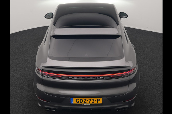 Porsche Cayenne Coupé 3.0 E-Hybrid PHEV | MY 2024 Facelift | SportDesign | Sportuitlaat | Trekhaak Af Fabriek | Panodak | Luchtvering | PDLS+ | Sport Chrono | InnoDrive Adaptive Cruise | Head up | Soft Close | 22"L.M | 360 Camera | Plug In Hybrid |