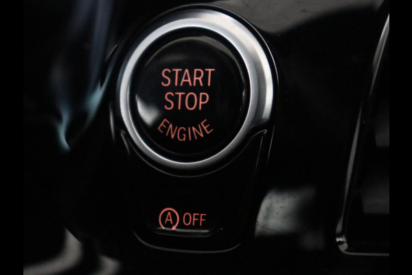 BMW 5 Serie 530i xDrive High Executive | M Sport | LED | Stoelverwarming | Schuif/-kanteldak | Stoelventilatie | 360 Camera | Harman Kardon Sound |