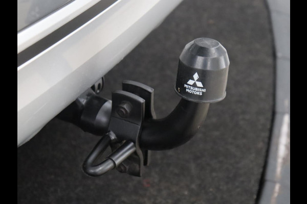 Mitsubishi Outlander 2.4 PHEV Pure | SOH 71% | Camera | Stoelverwarming | Trekhaak |