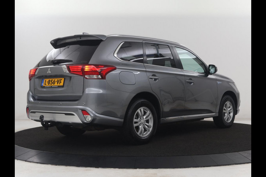 Mitsubishi Outlander 2.4 PHEV Pure | SOH 71% | Camera | Stoelverwarming | Trekhaak |