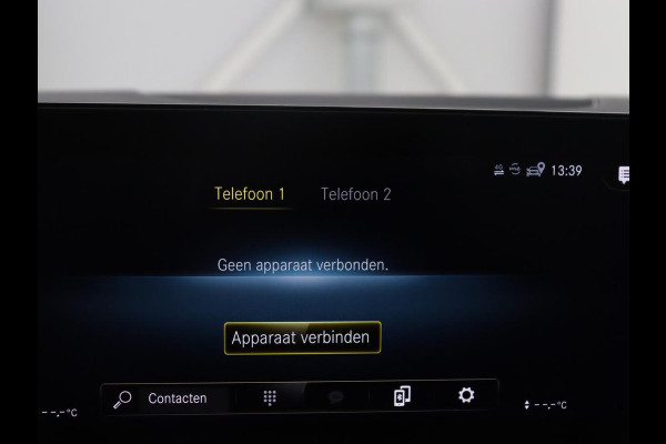 Mercedes-Benz A-Klasse 200 Business Solution AMG | Pano.Dak | Camera | Navigatie | Apple Carplay | LED