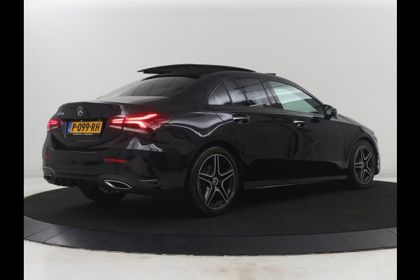 Mercedes-Benz A-Klasse 200 Business Solution AMG | Pano.Dak | Camera | Navigatie | Apple Carplay | LED