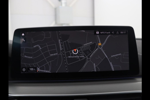 BMW 5 Serie 520i M-Sport | Leder | Stoelverwarming | Cruise control | Camera | Park assist | Navigatie | Carplay | Sfeerverlichting | Climate control | Full LED