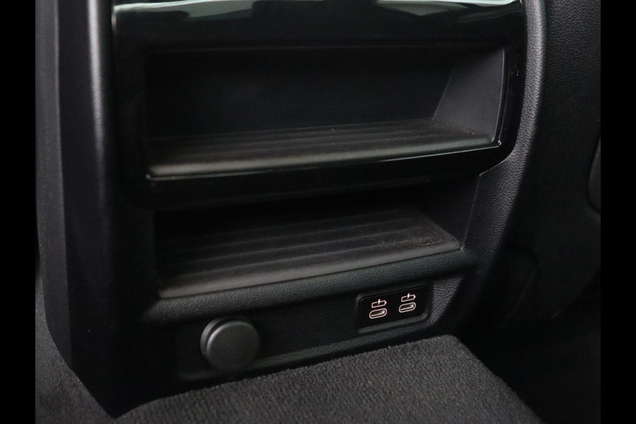 BMW 5 Serie 520i M-Sport | Leder | Stoelverwarming | Cruise control | Camera | Park assist | Navigatie | Carplay | Sfeerverlichting | Climate control | Full LED