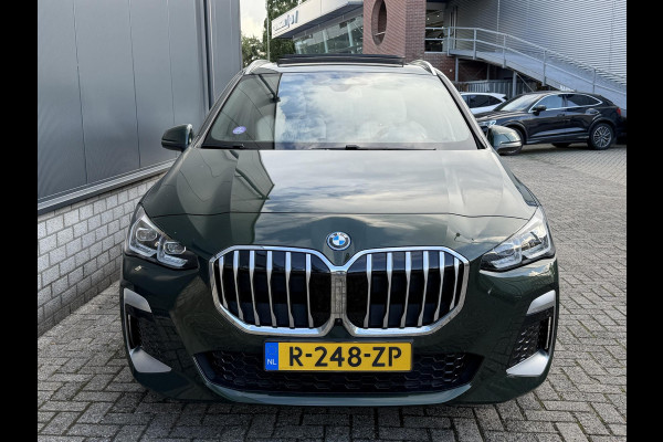BMW 2 Serie Active Tourer 230e xDrive M Sport 18"/Panoramadak/Leder + memory/Trekhaak/Dodehoek/Keyless/360 camera/Harman Kardon/Adaptieve cruise/Head-up