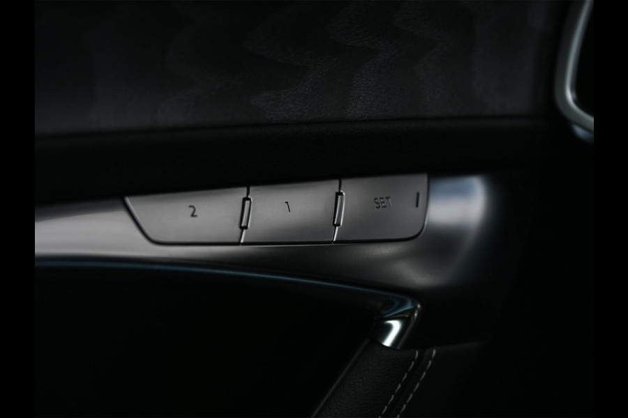 Audi A6 Avant 55 TFSI e quattro Pro Line S Competition Panoramadak | HUD | 360 Camera | B&O | Adaptive Cruise | Memory Seat | Stoel + Stoelverwarming | Ambiance Interieur | Trekhaak |