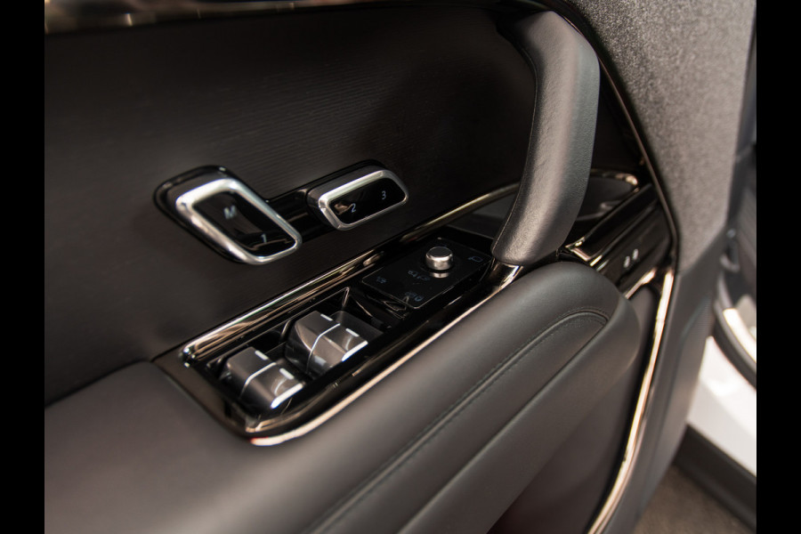 Land Rover Range Rover Sport 3.0 P550e Autobiography 23" | MASSAGE | PANO | HUD | MERIDIAN