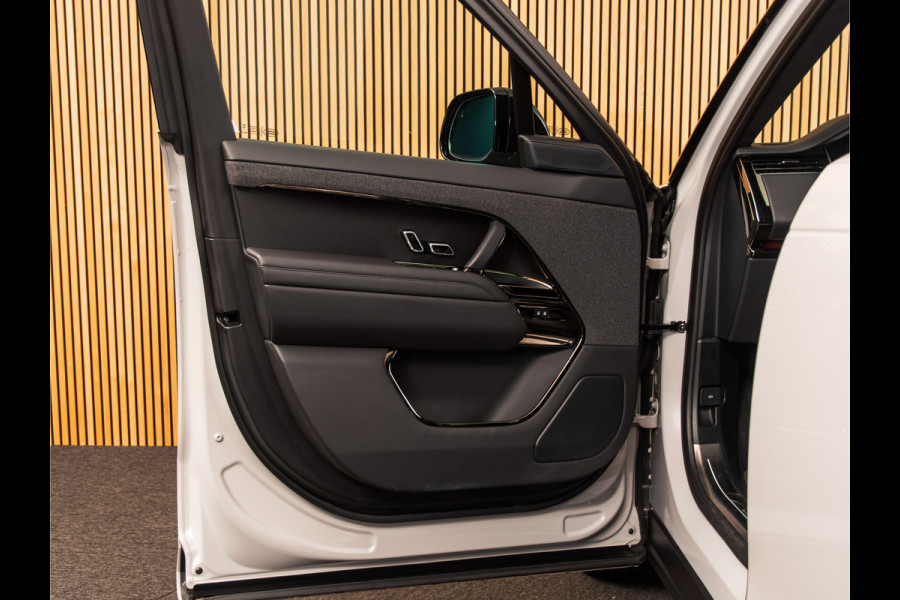 Land Rover Range Rover Sport 3.0 P550e Autobiography 23" | MASSAGE | PANO | HUD | MERIDIAN