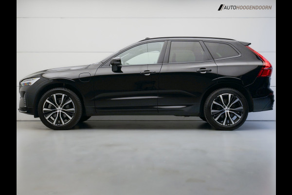 Volvo XC60 2.0 T6 Plug-in Hybrid AWD Plus Dark (APPLE CARPLAY,PANORAMADAK,STUUR-STOELVERWARMING,DODEHOEK,KEYLESS,MEMORY-SEATS)