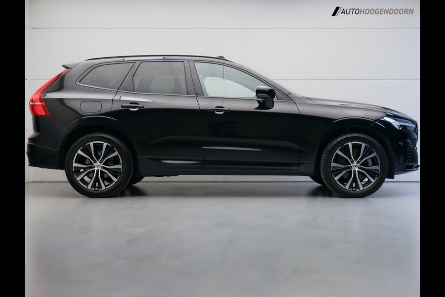 Volvo XC60 2.0 T6 Plug-in Hybrid AWD Plus Dark (APPLE CARPLAY,PANORAMADAK,STUUR-STOELVERWARMING,DODEHOEK,KEYLESS,MEMORY-SEATS)