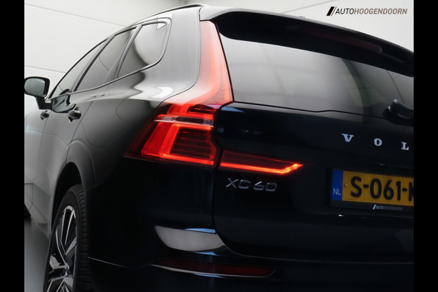 Volvo XC60 2.0 T6 Plug-in Hybrid AWD Plus Dark (APPLE CARPLAY,PANORAMADAK,STUUR-STOELVERWARMING,DODEHOEK,KEYLESS,MEMORY-SEATS)