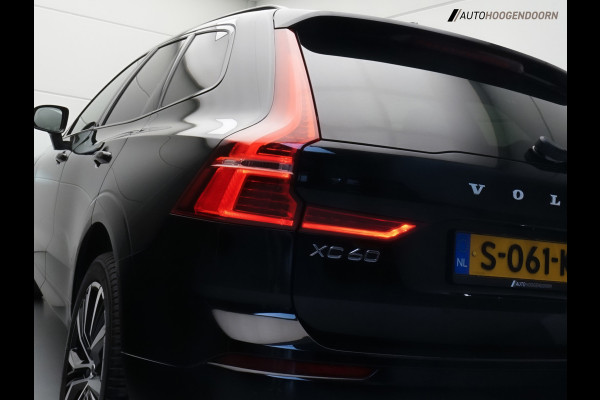 Volvo XC60 2.0 T6 Plug-in Hybrid AWD Plus Dark (APPLE CARPLAY,PANORAMADAK,STUUR-STOELVERWARMING,DODEHOEK,KEYLESS,MEMORY-SEATS)