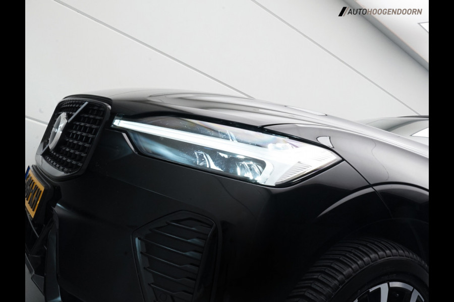 Volvo XC60 2.0 T6 Plug-in Hybrid AWD Plus Dark (APPLE CARPLAY,PANORAMADAK,STUUR-STOELVERWARMING,DODEHOEK,KEYLESS,MEMORY-SEATS)