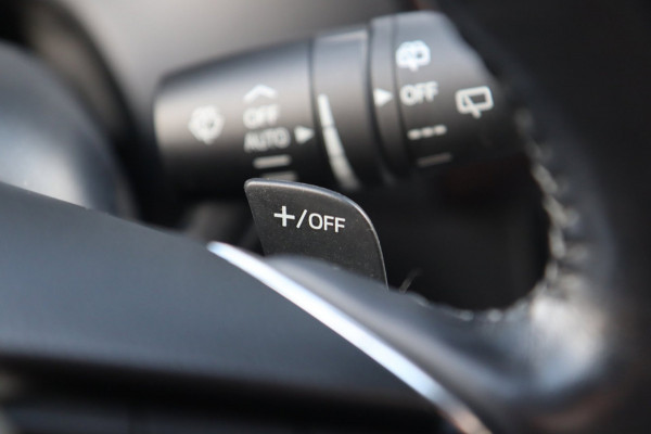 Mazda 6 Sportbreak 2.5 SkyActiv-G 194 / SCHUIFDAK / MEMORY / HUD / ACC / BOSE / CAMERA