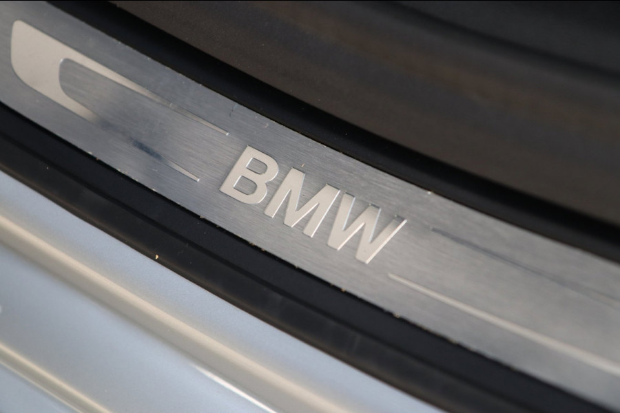 BMW 5 Serie Touring 530i / CAMERA / ACC / LEDER / ELEK-TREKHAAK / STOELVERW