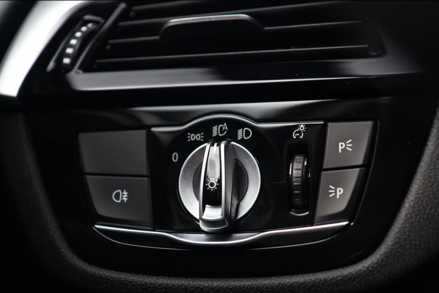 BMW 5 Serie Touring 530i / CAMERA / ACC / LEDER / ELEK-TREKHAAK / STOELVERW
