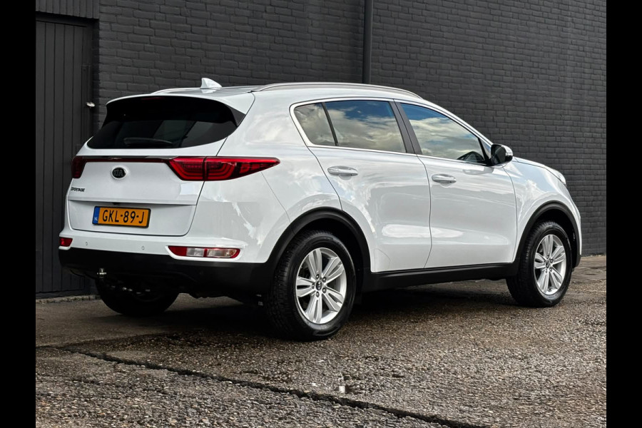 Kia Sportage 1.6 GDI Design Edition CAMERA|TREKHAAK|NAVI|140737KM|PDC