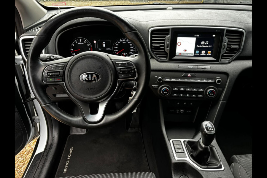 Kia Sportage 1.6 GDI Design Edition CAMERA|TREKHAAK|NAVI|140737KM|PDC