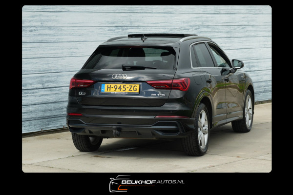 Audi Q3 35 TFSI S-Line Automaat Pano Trekhaak Leer Xenon Cam