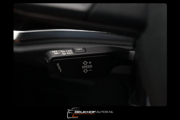 Audi Q3 35 TFSI S-Line Automaat Pano Trekhaak Leer Xenon Cam