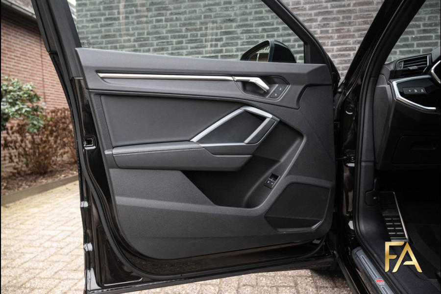Audi Q3 Sportback 45 TFSI e S Line 20Inch|Fullblack|245PK