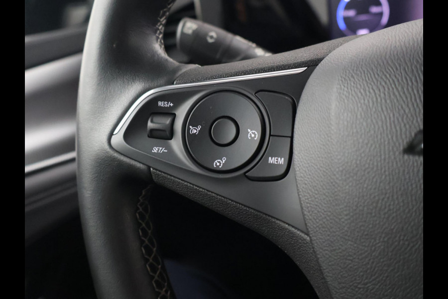 Opel Mokka Electric LEVEL 3 50 kWh 100 % SOH! + CARPLAY | DAB | CAMERA | 17 INCH