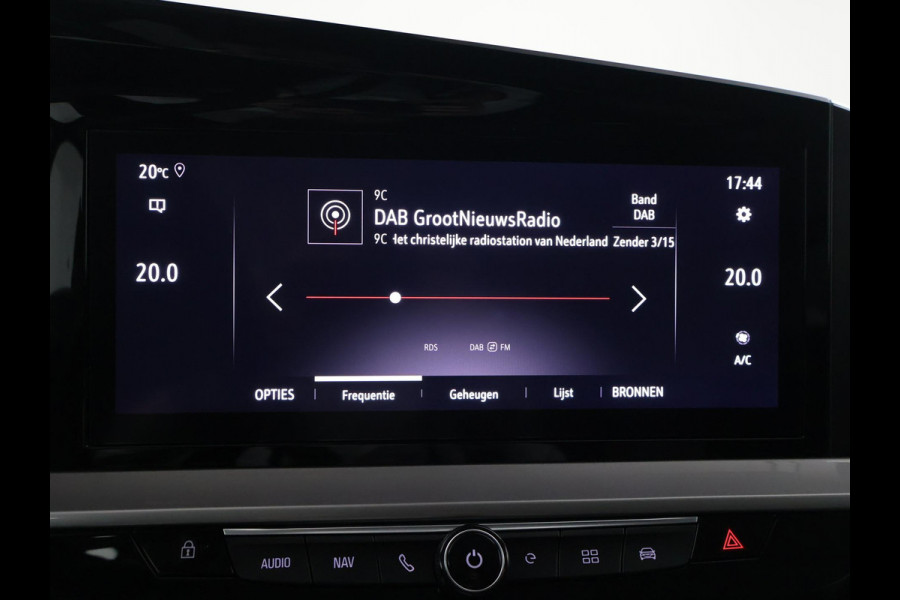 Opel Mokka Electric LEVEL 3 50 kWh 100 % SOH! + CARPLAY | DAB | CAMERA | 17 INCH