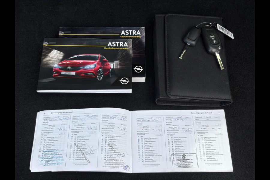 Opel Astra Sports Tourer 1.4 Turbo 120 Jaar Edition ✓150pk✓Carplay✓Navi✓Trekhaak✓Pdc V+A✓Clima✓Cruise✓6 Bak✓Lm velgen✓N.A.P✓Apk tot 02-2028