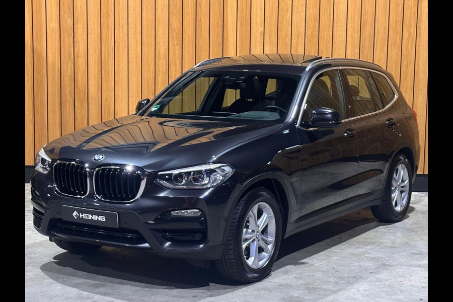 BMW X3 xDrive20i High Executive Launch Edition