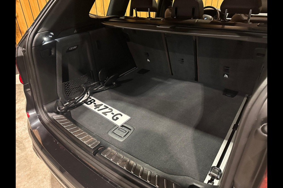 BMW X3 xDrive20i High Executive Launch Edition