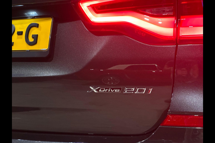 BMW X3 xDrive20i High Executive Launch Edition
