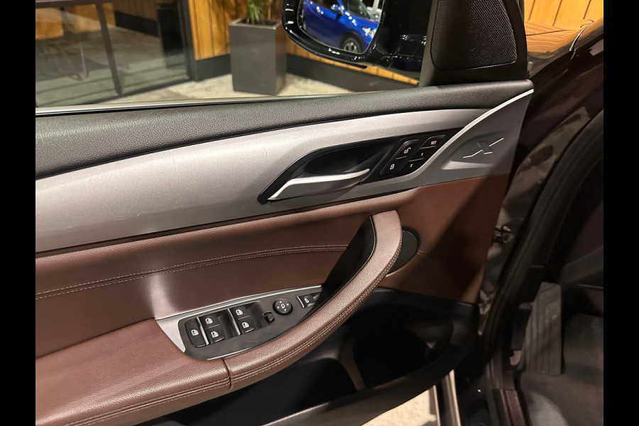 BMW X3 xDrive20i High Executive Launch Edition