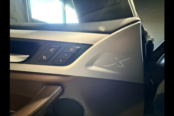 BMW X3 xDrive20i High Executive Launch Edition
