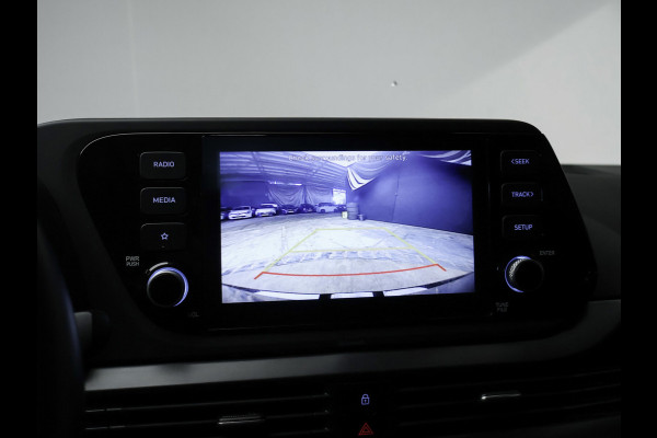 Hyundai i20 1.0 T-GDI Comfort Sport 100PK (APPLE CARPLAY,NAVI,CAMERA,CLIMATE,CRUISE,LED,SPORTSTOELEN,LM VELGEN,NETTE STAAT)
