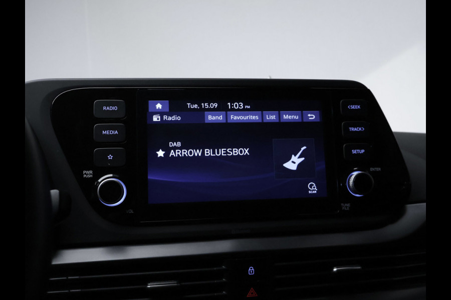 Hyundai i20 1.0 T-GDI Comfort Sport 100PK (APPLE CARPLAY,NAVI,CAMERA,CLIMATE,CRUISE,LED,SPORTSTOELEN,LM VELGEN,NETTE STAAT)