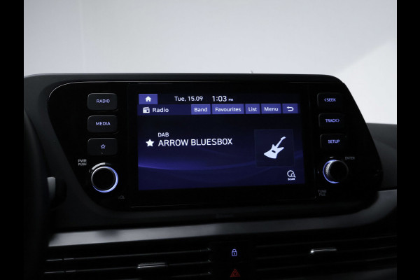 Hyundai i20 1.0 T-GDI Comfort Sport 100PK (APPLE CARPLAY,NAVI,CAMERA,CLIMATE,CRUISE,LED,SPORTSTOELEN,LM VELGEN,NETTE STAAT)