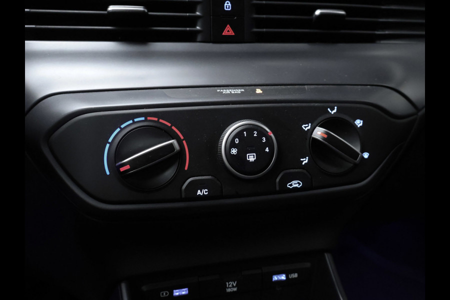 Hyundai i20 1.0 T-GDI Comfort Sport 100PK (APPLE CARPLAY,NAVI,CAMERA,CLIMATE,CRUISE,LED,SPORTSTOELEN,LM VELGEN,NETTE STAAT)
