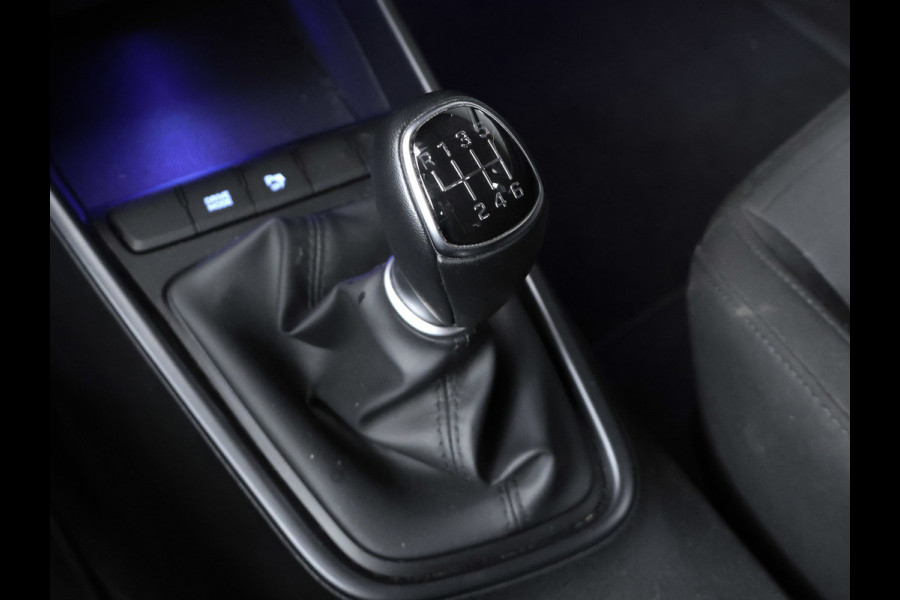 Hyundai i20 1.0 T-GDI Comfort Sport 100PK (APPLE CARPLAY,NAVI,CAMERA,CLIMATE,CRUISE,LED,SPORTSTOELEN,LM VELGEN,NETTE STAAT)